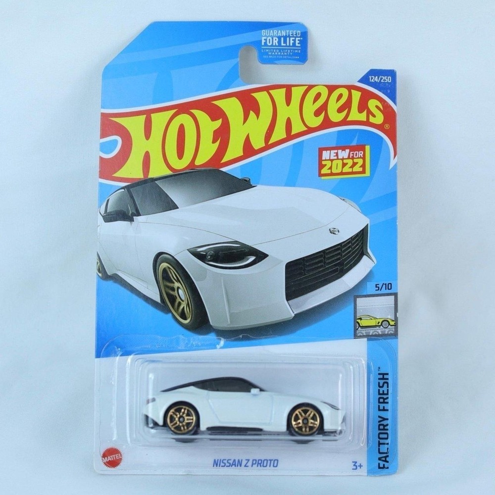 Hot Wheels White Nissan Z Proto Toy Car - NEW
